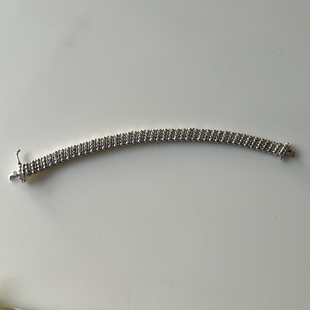 Elegant Silver Bracelet